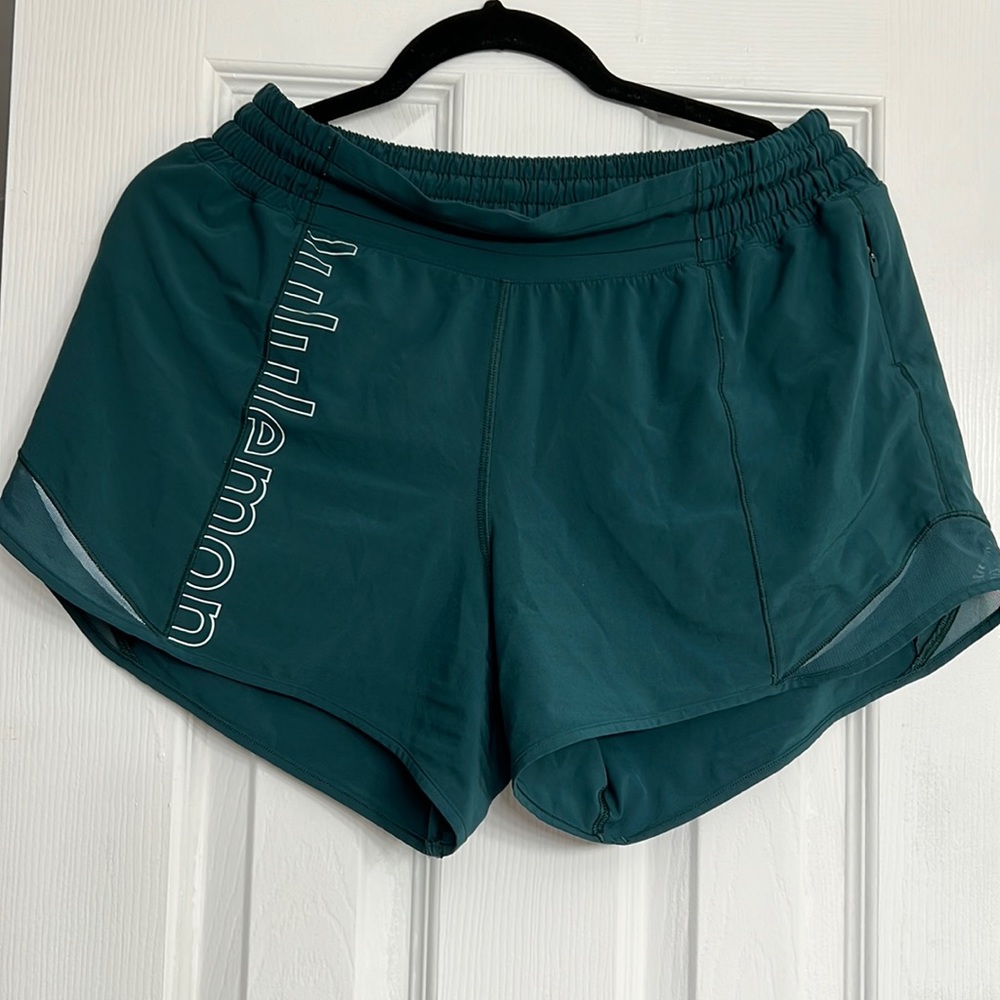 Lululemon hotty hot shorts